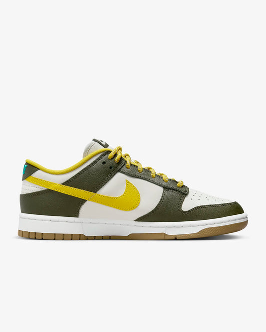 Nike Dunk Low Retro Premium